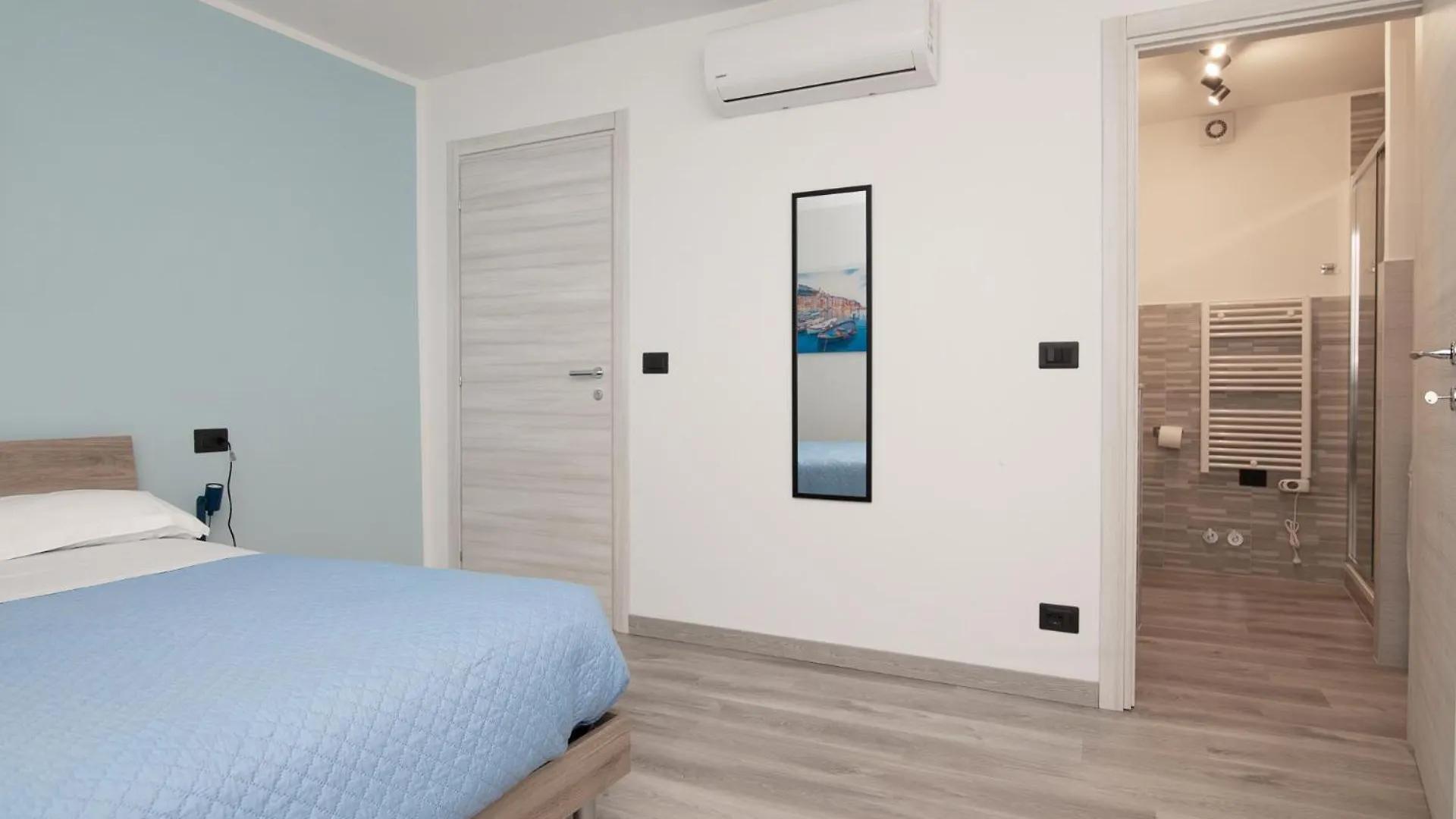 Gabry Acquarium Rooms Genoa